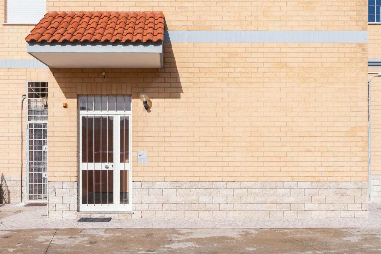 Casa Vacanze Giramondo فيوميتشينو المظهر الخارجي الصورة