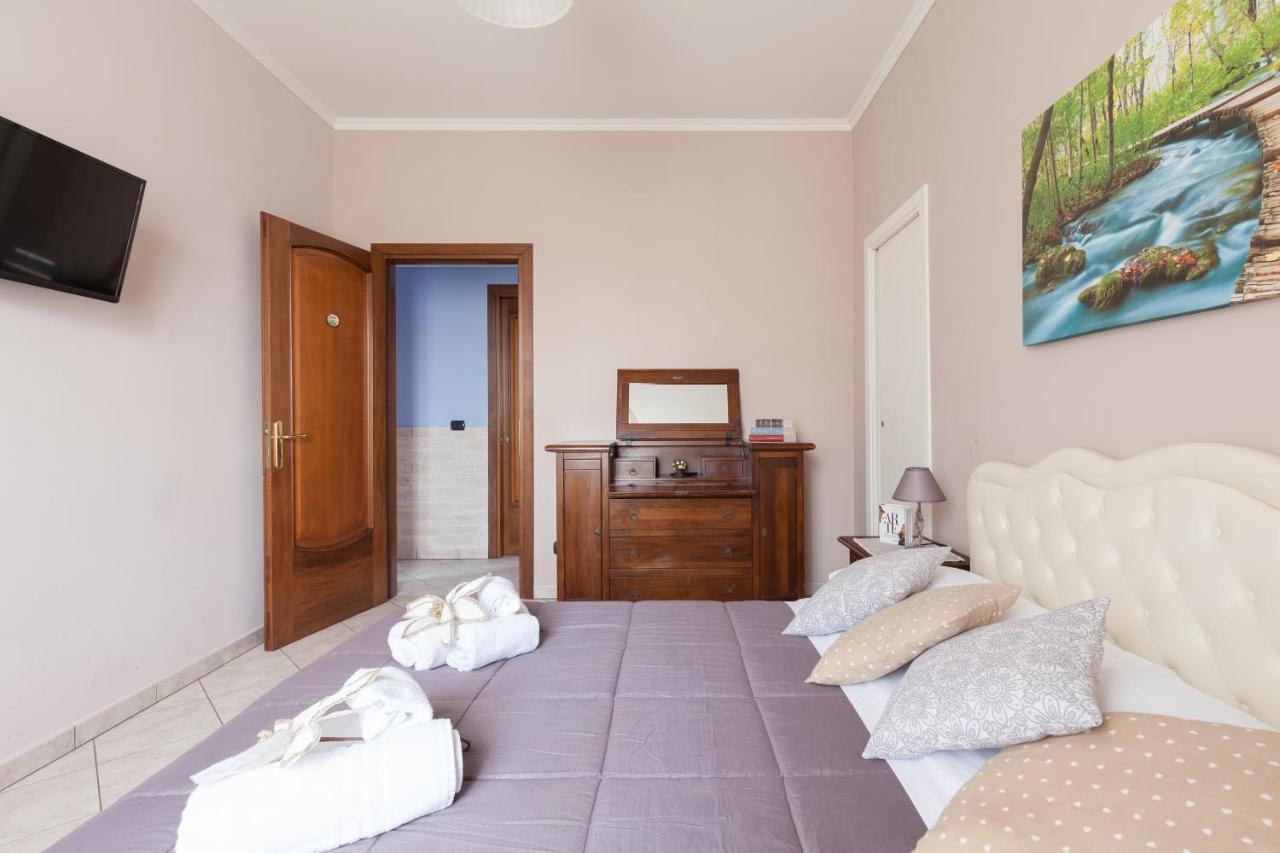 Casa Vacanze Giramondo فيوميتشينو المظهر الخارجي الصورة