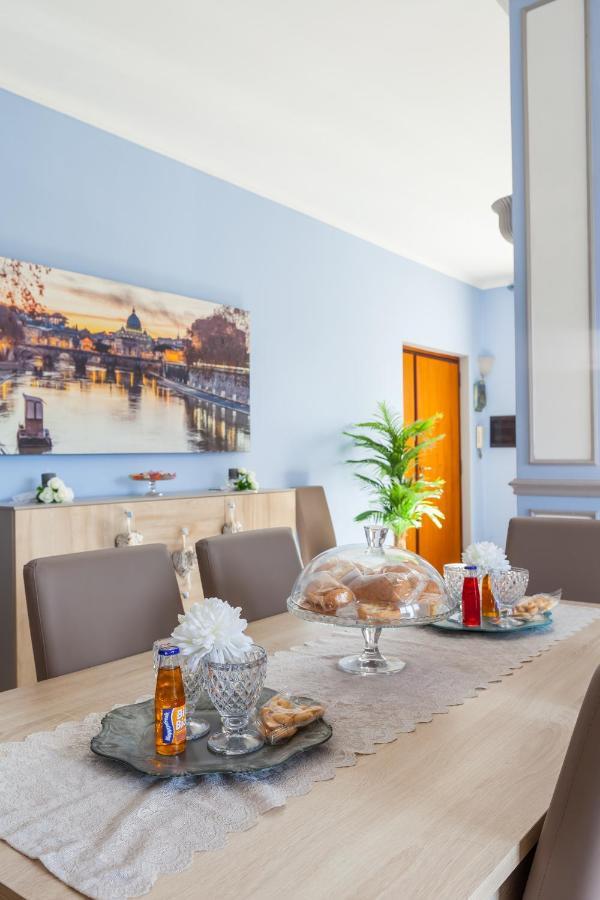 Casa Vacanze Giramondo فيوميتشينو المظهر الخارجي الصورة