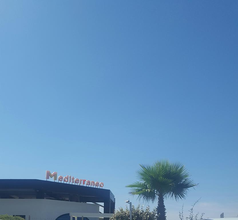 Casa Vacanze Giramondo فيوميتشينو المظهر الخارجي الصورة